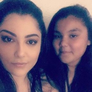 Meet your Posher, Isabel